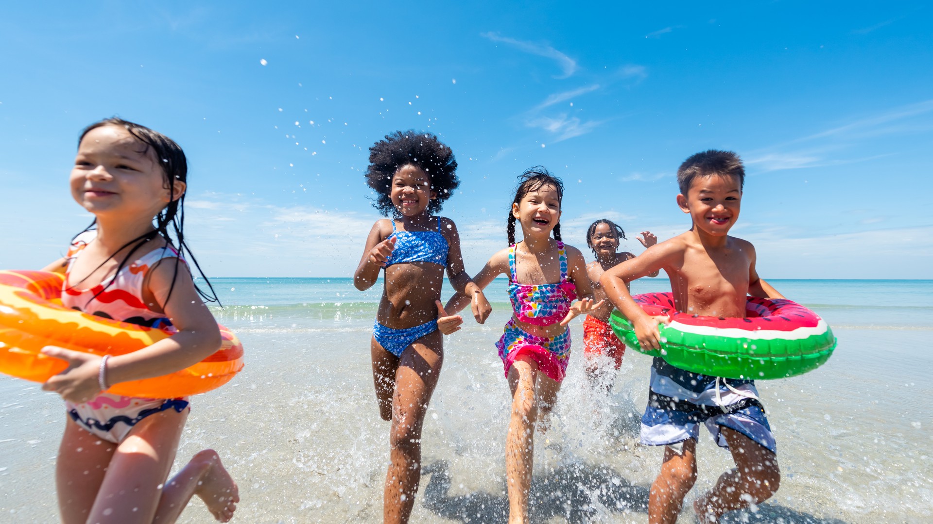 Upgraded: Can You Get Lice at the Beach?